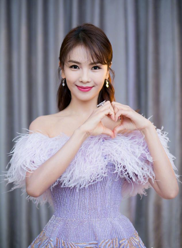 女生有这五个特征才是高级脸,大众脸的特征是什么