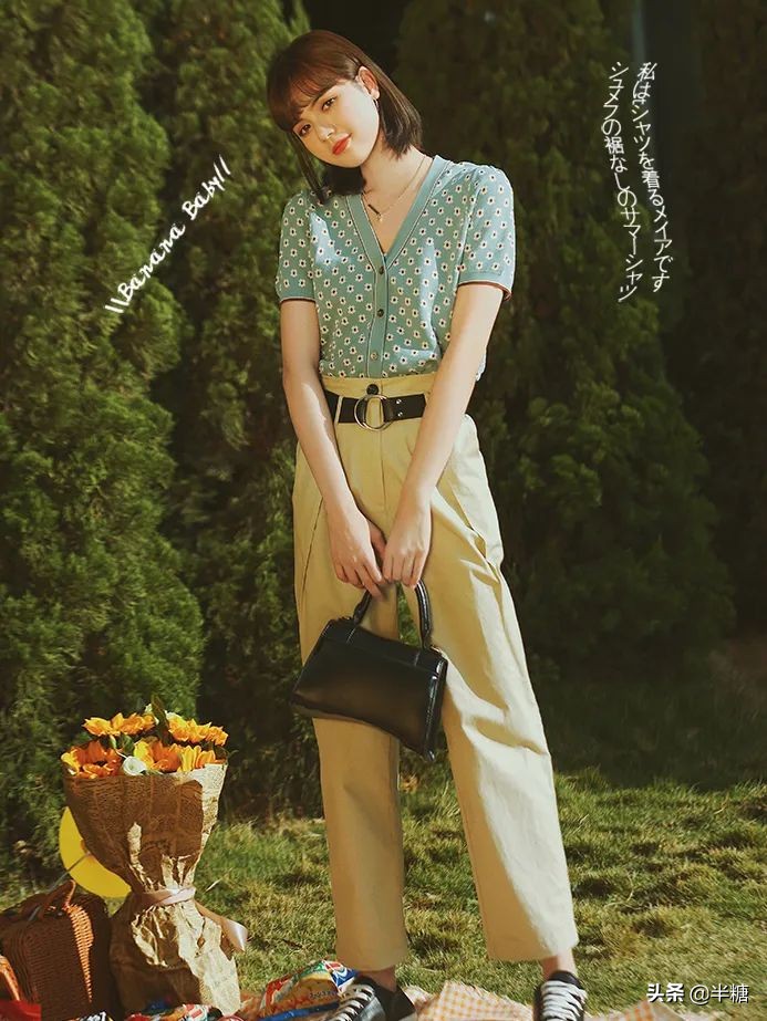 韩剧女主的穿搭连衣裙,韩剧女主穿条纹衬衫