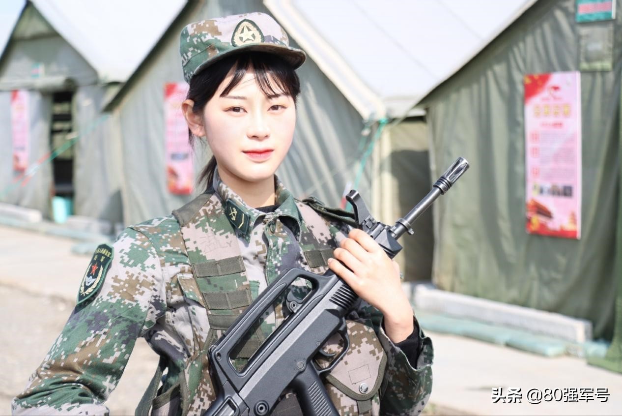 第一次穿军装,你还记得第一次穿军装的样子吗