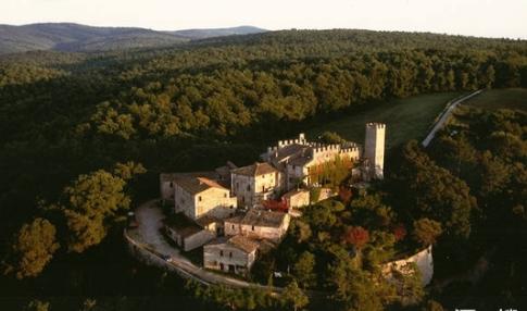 一个酒庄一个月收入大概多少,酒庄为什么特别挣钱