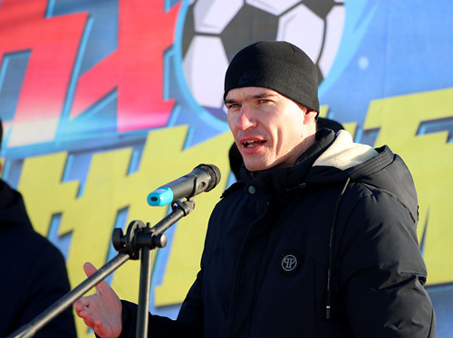 “卡尔美,中国”杯2019哈尔滨国际雪地足球邀请赛今日开战