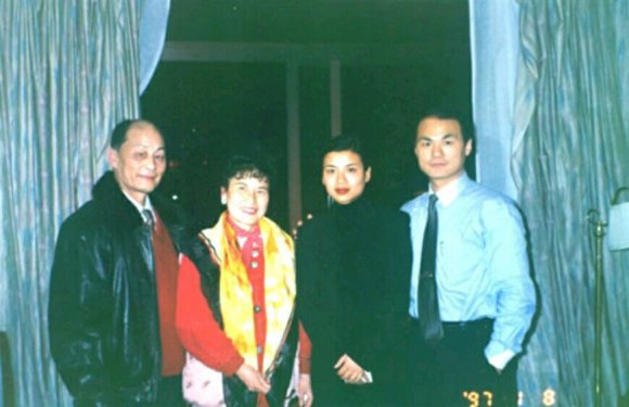 张也与吕继宏是情侣关系吗 (张也吕继宏两个人唱歌)