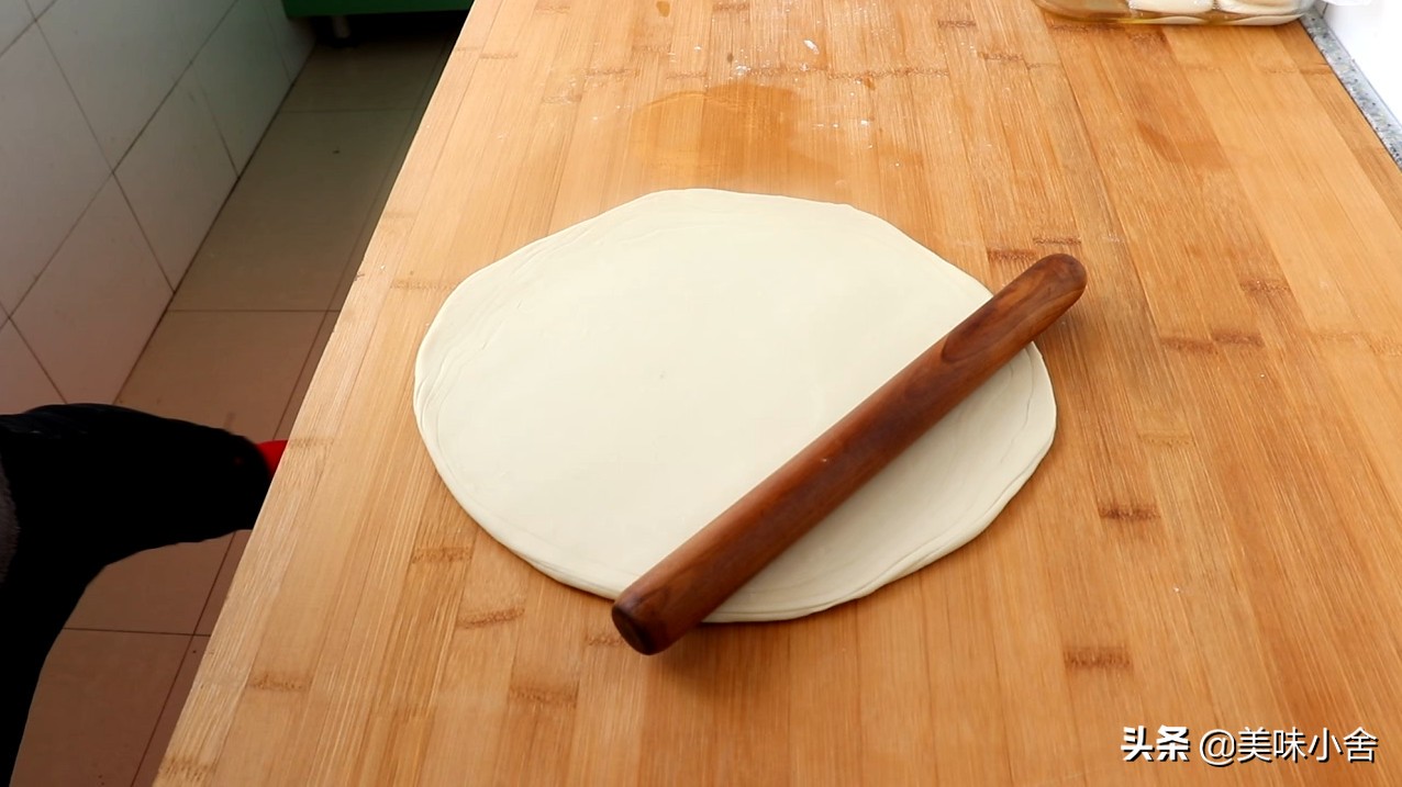高筋面粉做春饼皮更有韧性吗,烙春饼怎么做有韧性