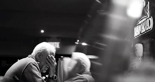 科技的喜与殇：有人成为现实版阿丽塔，有人被赶下公交车