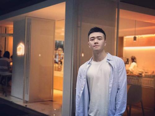 男人开个女装小店能行吗,男人开一家服装店需要多少钱