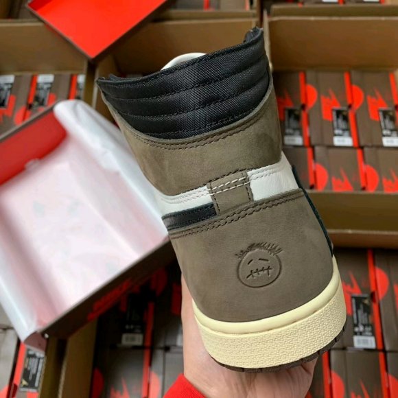 达氏的介绍及图片,怎么区分aj1倒钩真假