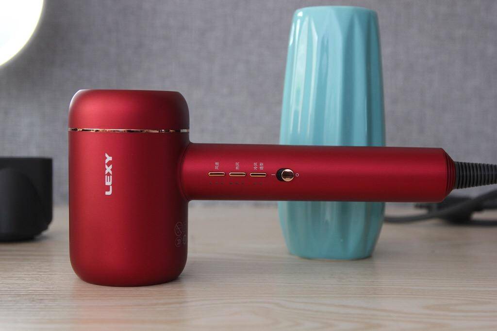 莱克水离子吹风机视频,莱克吹风机使用方法