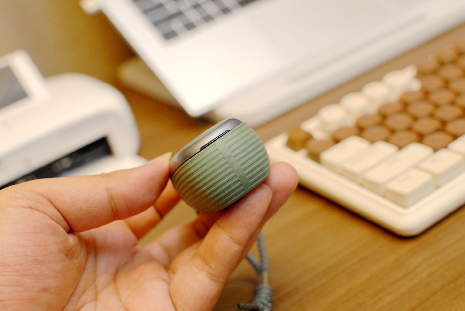 jblx600tws蓝牙耳机打开不闪烁,jblx600蓝牙耳机