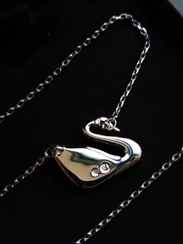 男朋友送的东西是骗人的吗,男朋友送的礼物全是假的