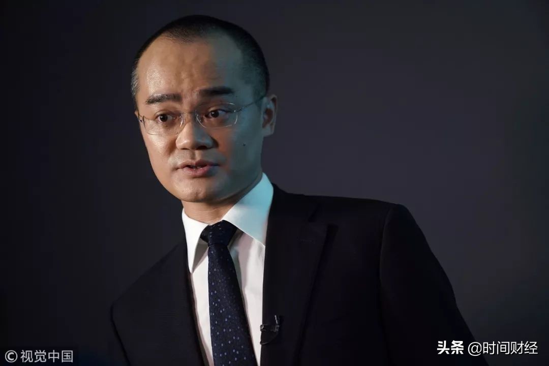 王兴减持美团股票,美团市值近4000亿王兴越过山丘