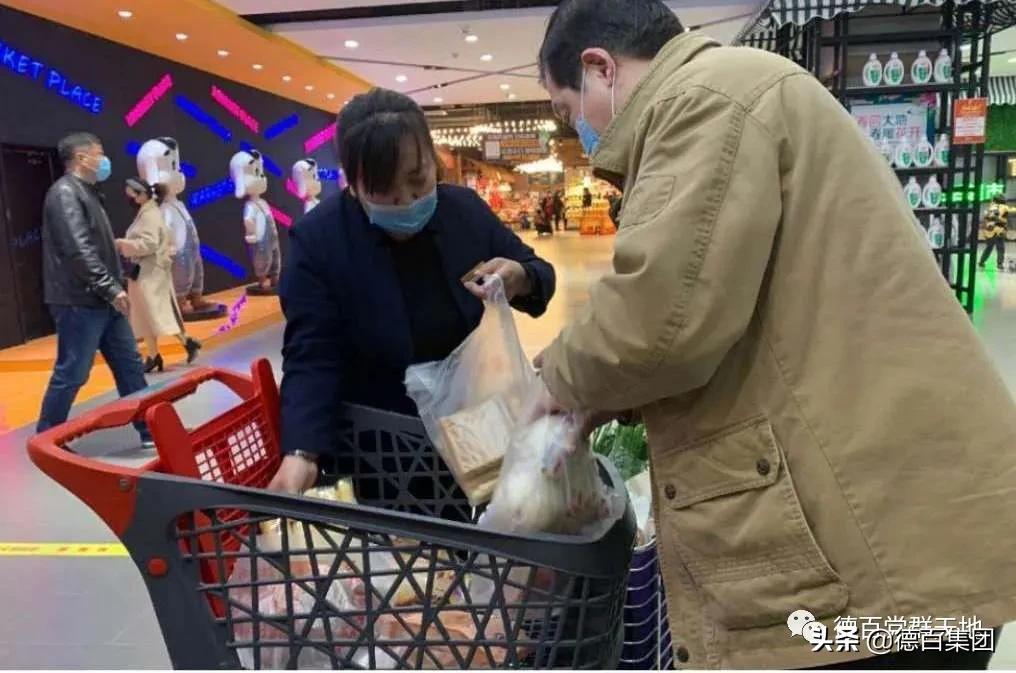 一身的正气满满的正能量,正能量正气凛然