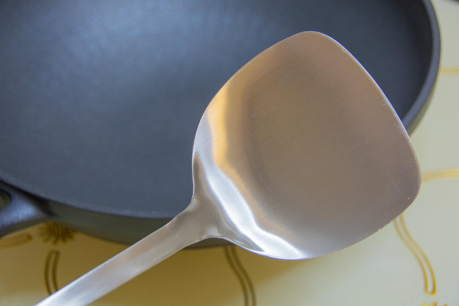 九阳晶钻一体不粘锅炒锅,九阳晶钻耐磨不粘锅炒菜视频