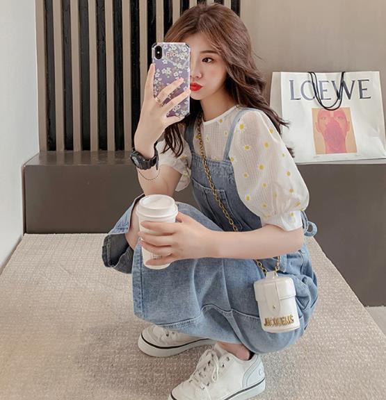 把背带裙改成包,将背带裙改成短裤