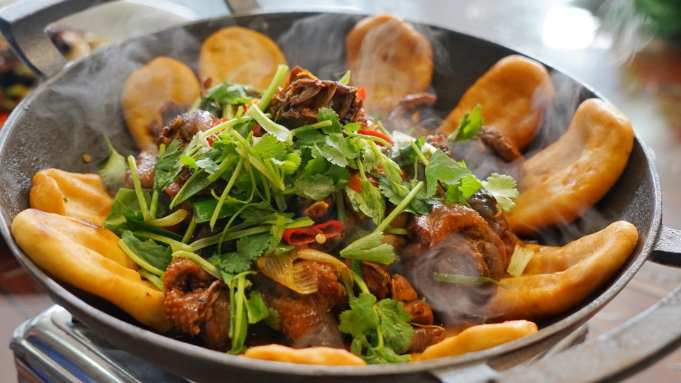 安徽耳街这家徽菜馆,生意好到每天都像是国家法定节假日