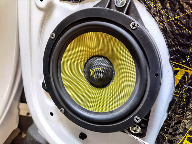 比亚迪宋隔音改装多少钱一次,比亚迪宋全车加装隔音降噪效果