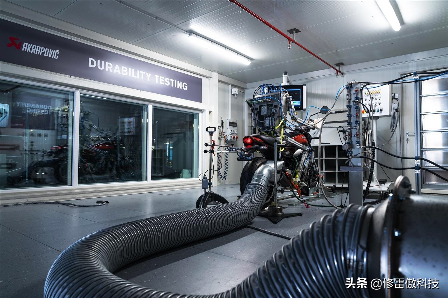 ak天蝎排气是什么类型,akrapovic天蝎排气