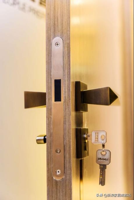 浪眼识货丨百年天天简意木门：选择困难症终结者