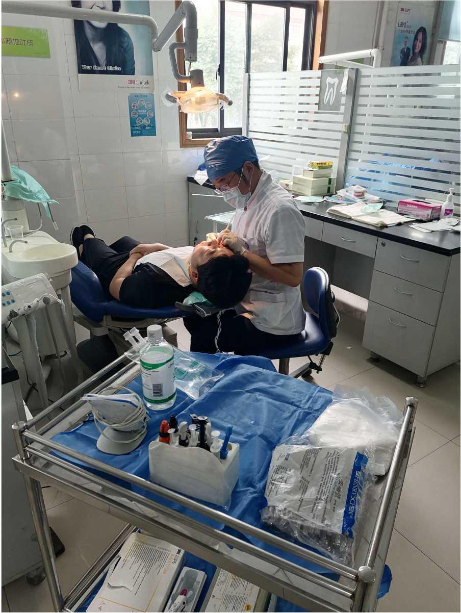 社区卫生服务中心走访,百家湖社区卫生服务中心工作人员