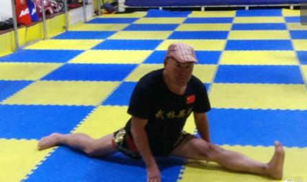 太极雷雷vs田野直播,雷雷42秒ko田野完整视频