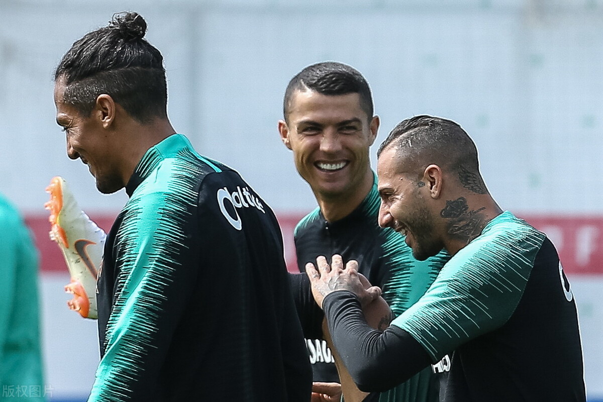 葡萄牙欧预赛23人大名单,葡萄牙欧洲杯大名单照片