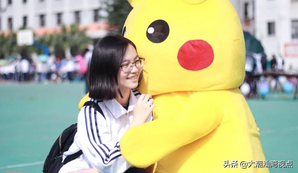 潮汕哪个学校校服最好看,潮汕校服排名前十