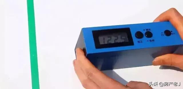 车子被刮了痕迹轻度如何处理,车子被划了怎么清洗掉