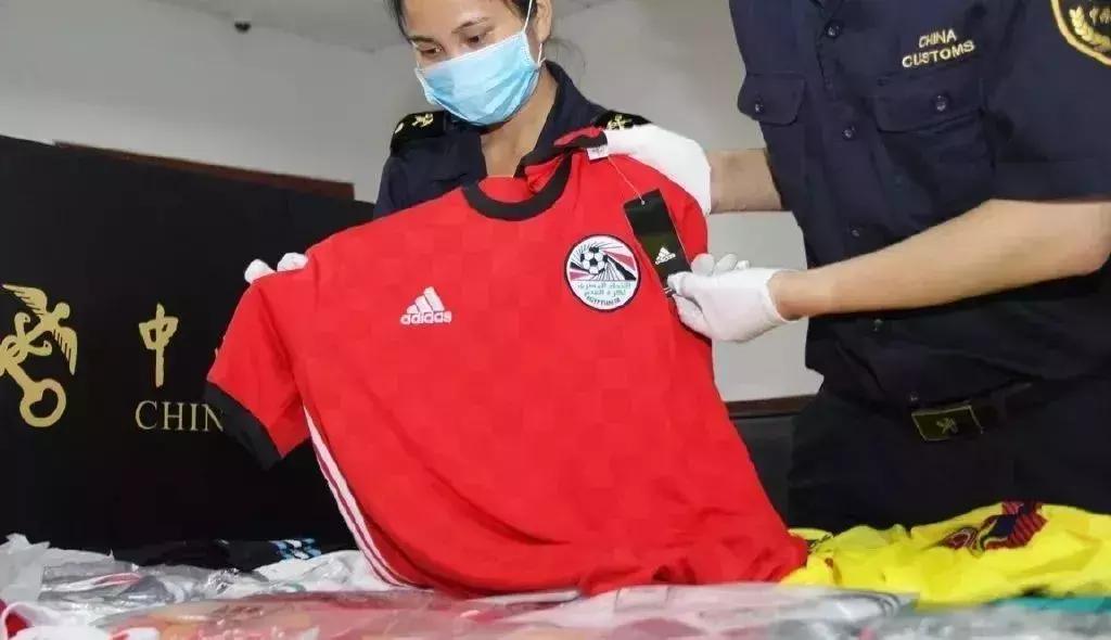 遭遇nike阿迪鞋职业打假,阿迪耐克查假鞋