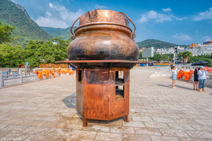 2001年抚仙湖水下古城真实视频,罕见的湖泊风光摄影