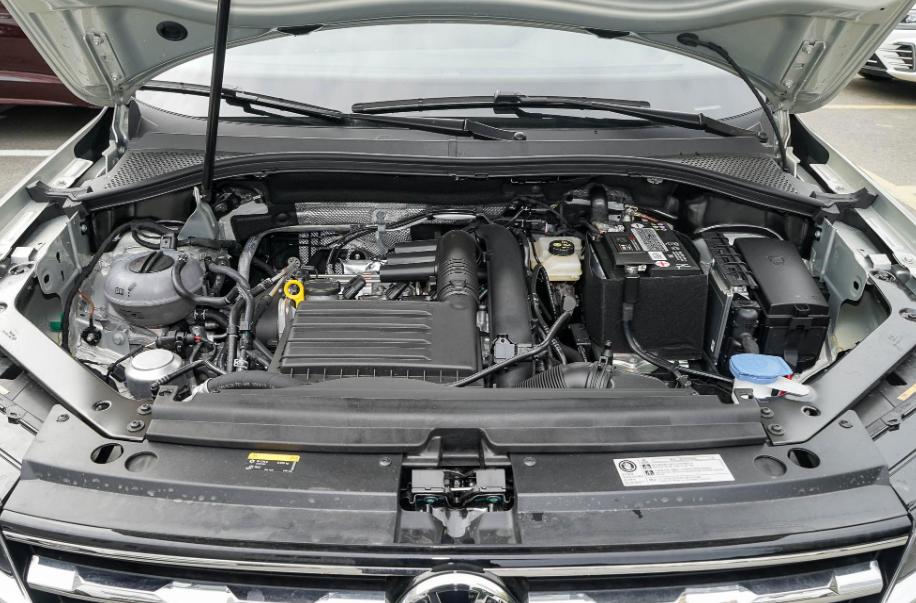 2020款途观l的尺寸轴距,大众途观l2021款4米30长白色