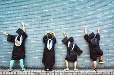 100个暖心的瞬间,15个心酸的瞬间