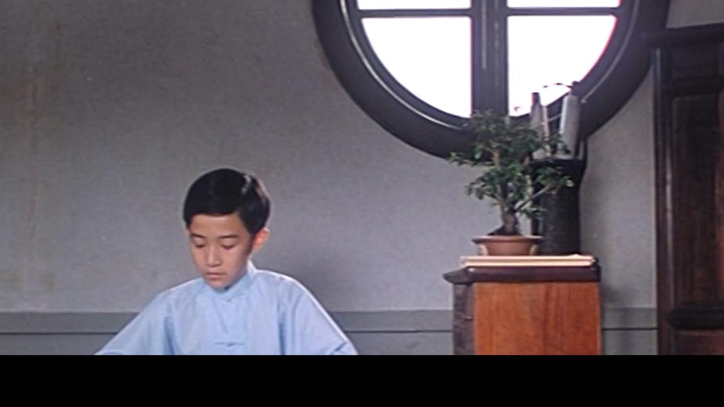 25年老电影揭露封建悲惨命运,老电影讲述旧社会女人的悲惨