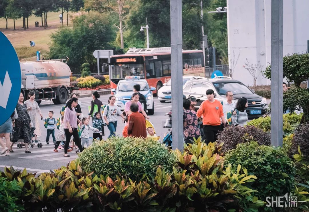白石龙村，深圳“小延安”