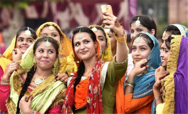 农业、商业、文化，南印度城市为何会在英国手下发家致富？