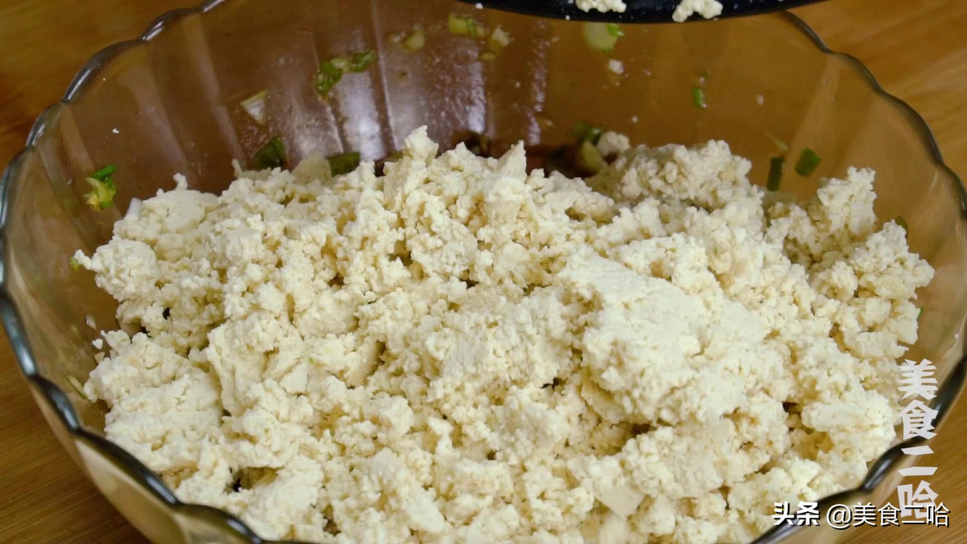 丸子怎么炸不会散开,丸子怎么炸又酥脆又好吃