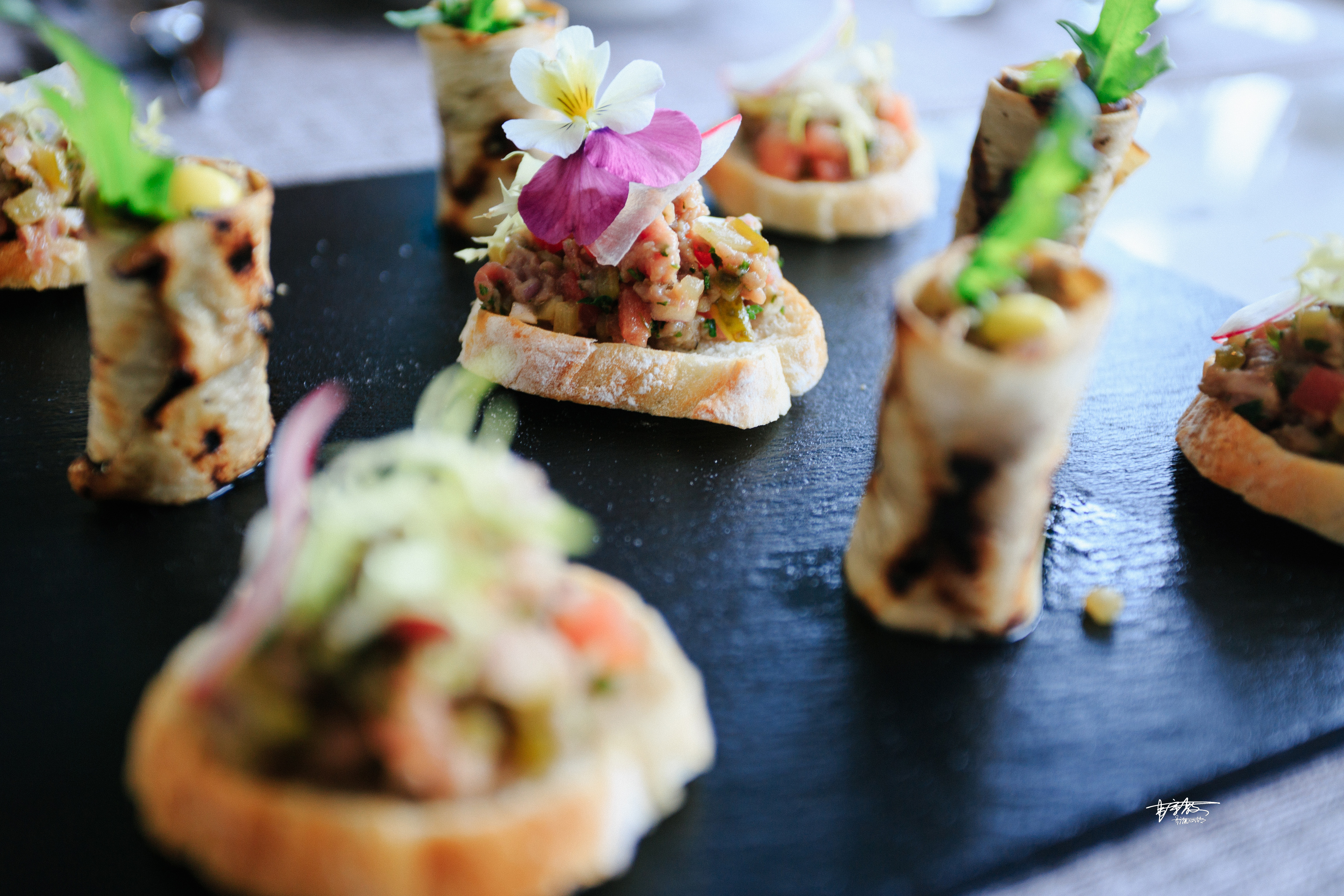 有一种美食叫相见恨晚，西单藏着一家闹中取静的美味西餐厅