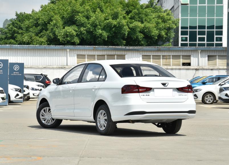 10万元买车预算颜值党就看这4款,买车没头绪15万元家轿首选这几款