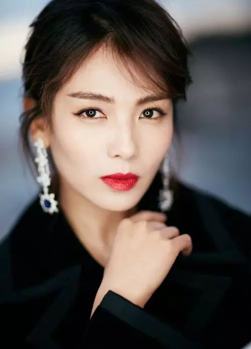 有人老说你靠化妆变美,冻龄全靠化妆