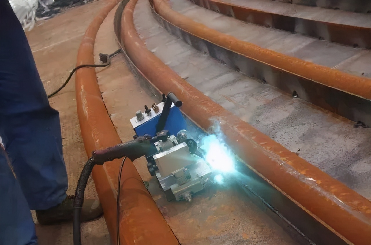 激光焊和二保焊的三大缺陷,二保焊角度不正确造成内部缺陷