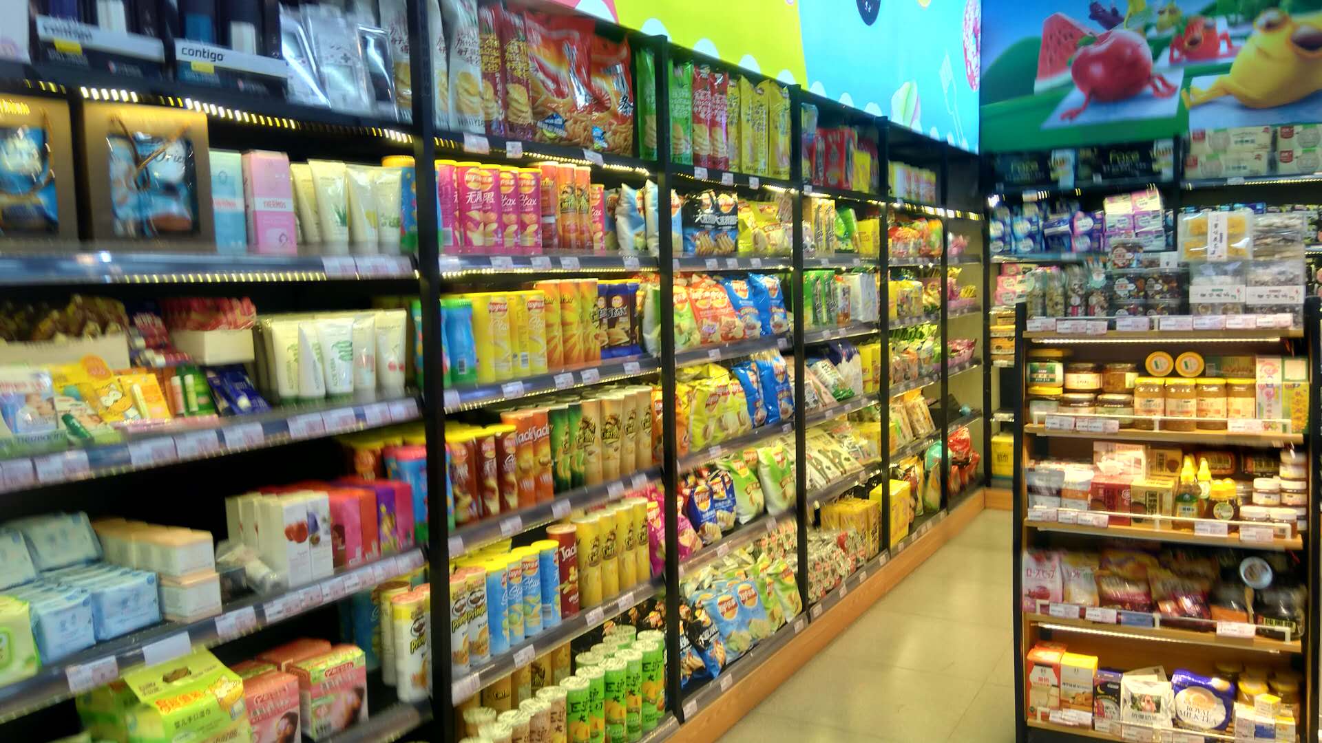 零食市场疯狂加盟真的能回本吗,品牌零食加盟店有多少利润