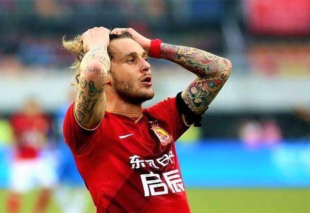 昔日恒大“天体之帝”狂赞中国,直言在他心中是最美,妻子是华人