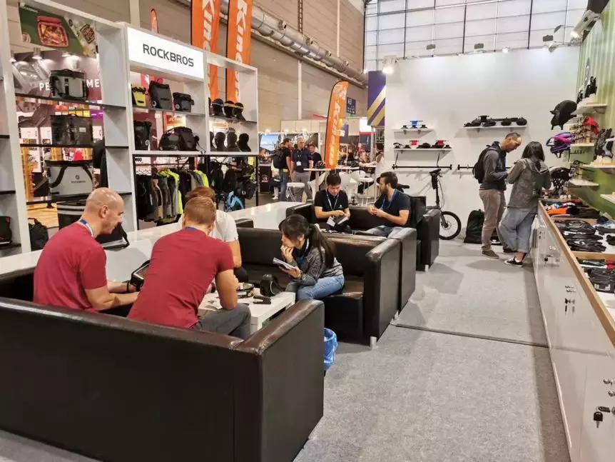 义乌小商品市场遭遇困境,义乌冰火两重天