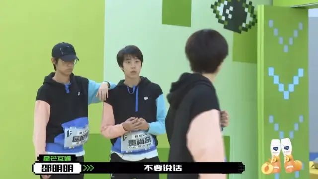 章子怡周一围采访暧昧,章子怡与周一围私下关系