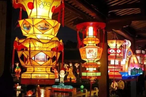 宫灯,流影中的精致时光