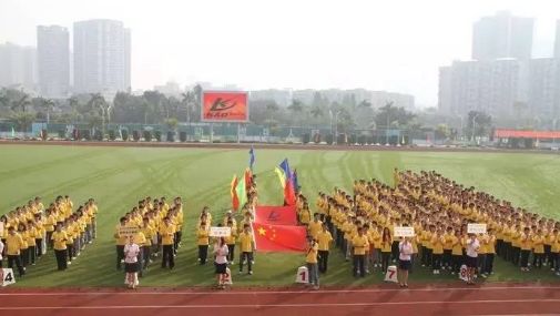 深圳富士康星期天招聘吗,深圳龙华富士康周六周日招聘吗