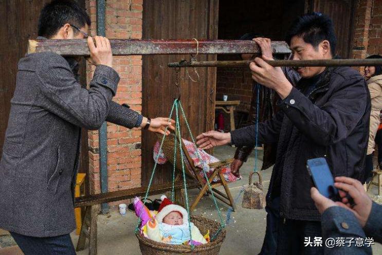 儒家思想的核心是人,儒家的思想核心可以概括为