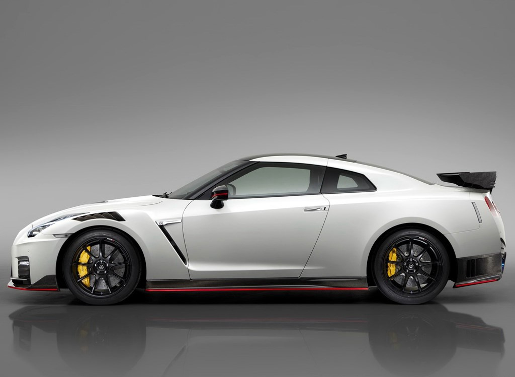 日系顶级性能车代表,这三大*用御**改装品牌,你知道多少个?