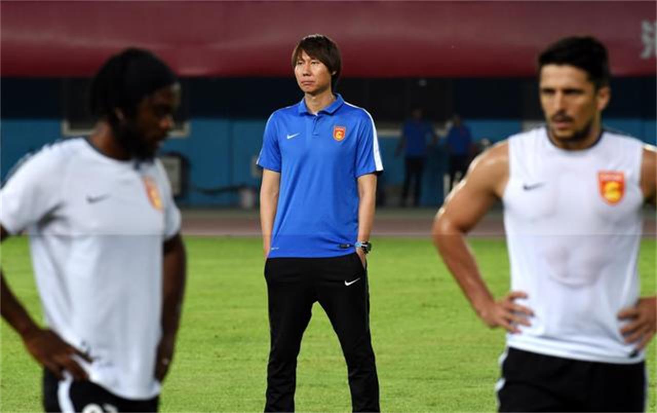 0-3溃败，李铁下课的声音响起，国产教练麾下的国足心理依然脆弱