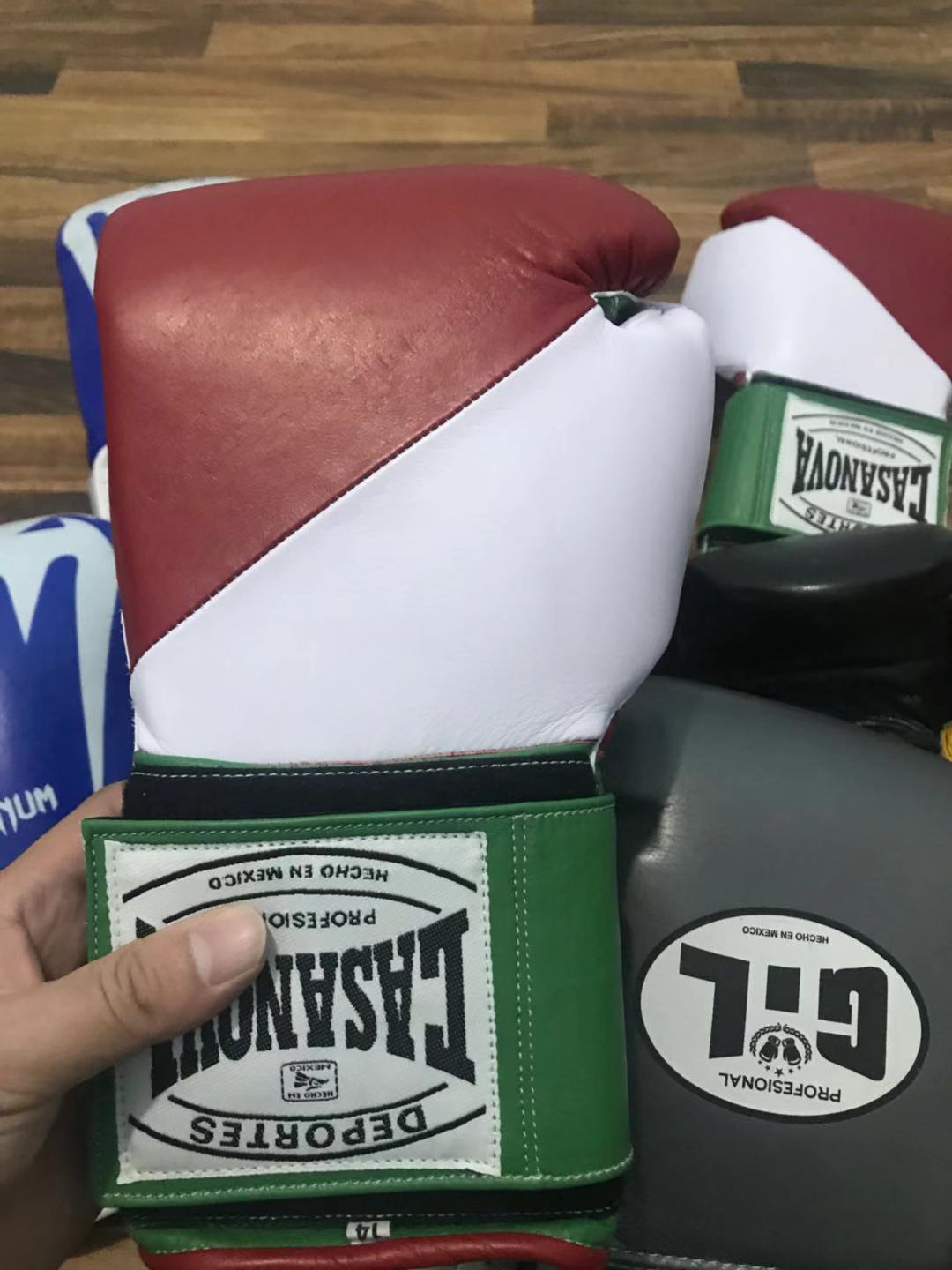 泰拳拳击拳套推荐,拳击拳套和搏击拳套的区别