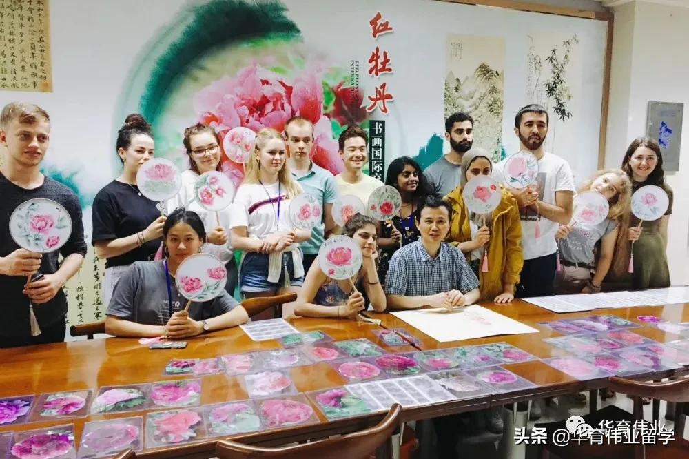 报考宁波诺丁汉的文科生条件,低分进入宁波诺丁汉转专业容易吗