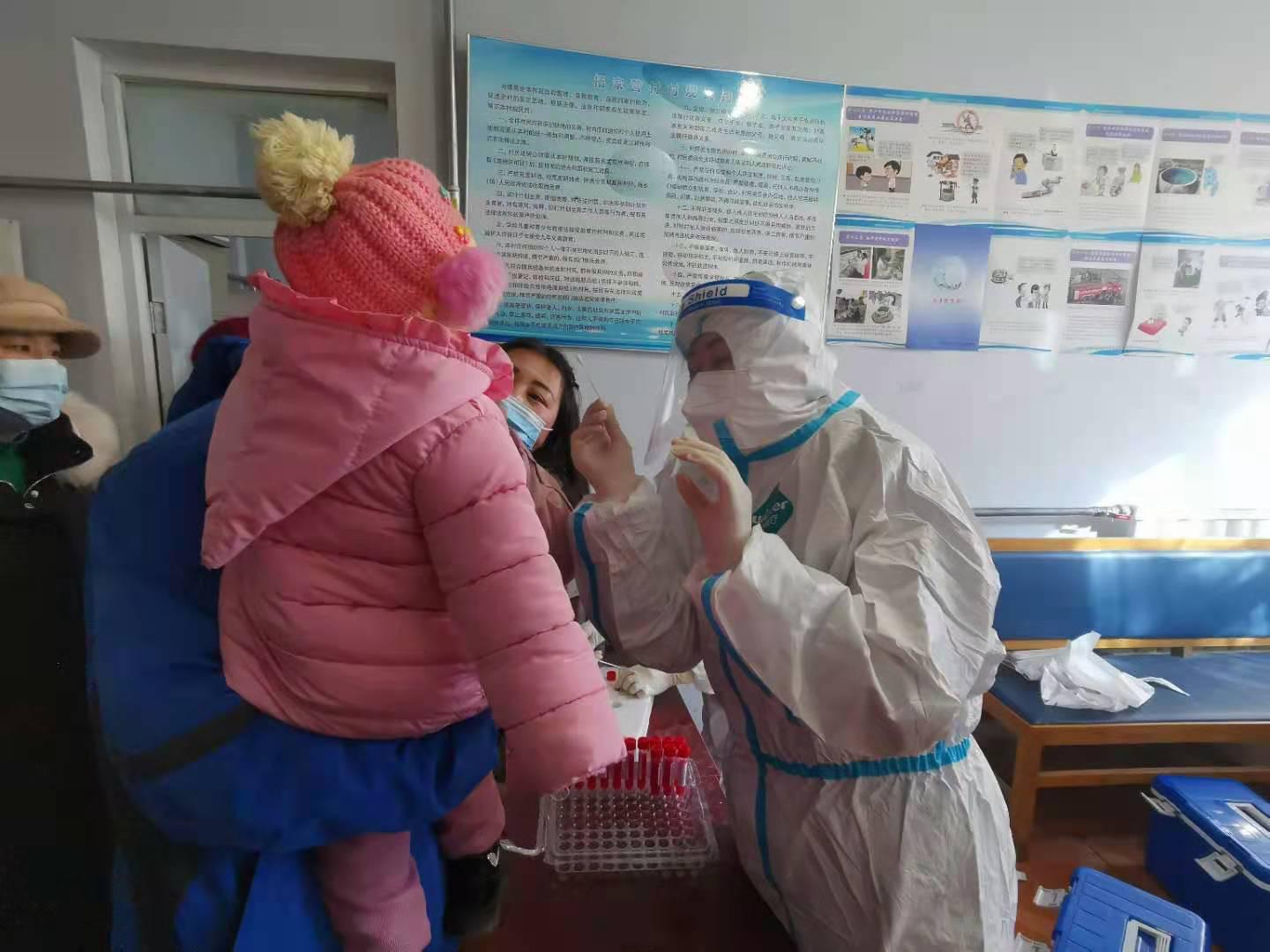 宣化二附医院积极响应宣化区“全民核酸采集”工作
